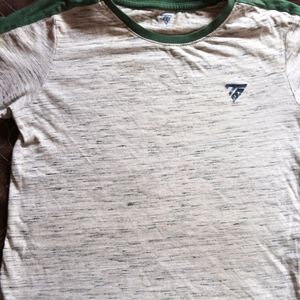 Off White Colour T-shirt In Sale