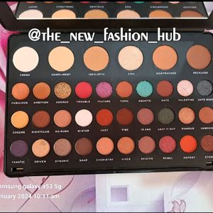 Makeup Revolution London Big Eyeshadow Palette