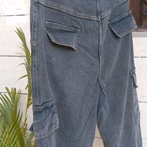 Cargo Jeans