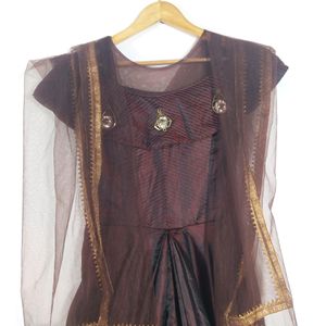 Brown Gown (Women's)