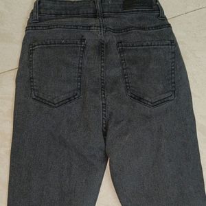 HIGH WAISTED SKINNY FIT JEANS