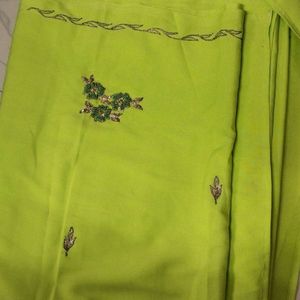 Sarees With Chamki