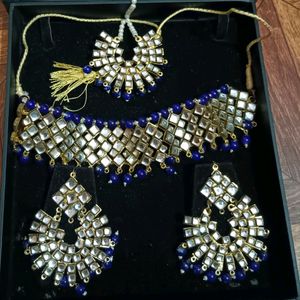 Beautiful Royal Blue Mirror Base Necklace Set