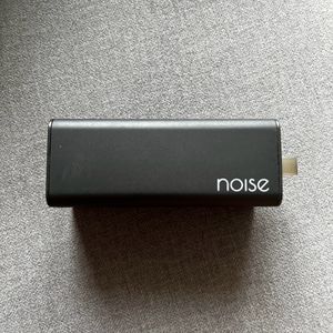 Noise Shots wireless headphones