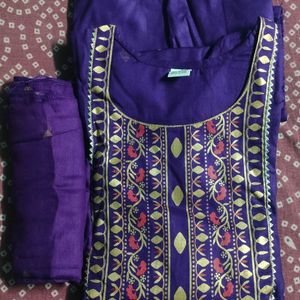 beautiful kurti pant Dupatta set