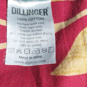 Women T-Shirt Of Brand Dillinger.