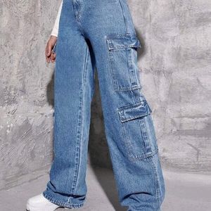 WOMANS CARGO FALE 8 POKET JEANS