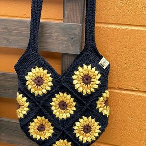 Crochet sunflower tote bag