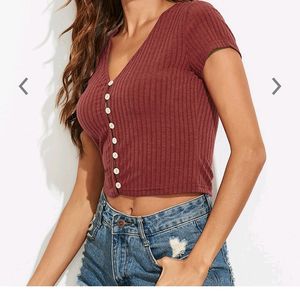 Urbanic Maroon Ribbed Crop Top❣️❣️❣️❤️❤️❤️