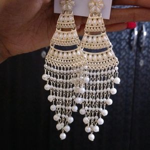 Fashionable White Earrings