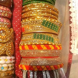 Kangan SET OF 9 & Some Bangles