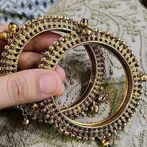 ROYAL BRIDAL JEWELLERY & GOLDEN BANGLES