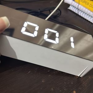 Table Clock