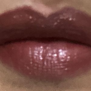 Rimmel London Gloss & Sugar Lipstick