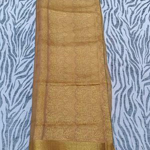 gold Banaras  Silk pattu saree