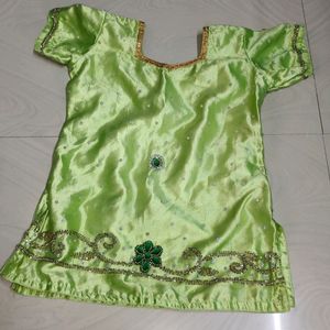 8-9 Years Girls Ghagra Choli With Dupatta