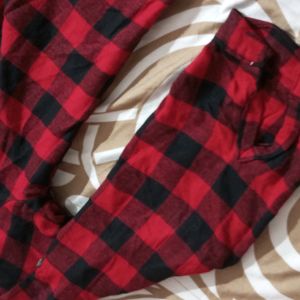 Red 🔴Smart Look Women's Check Shirt