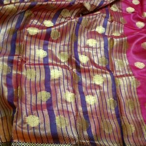 Banarasi Viving Saree