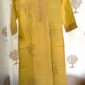 Yellow Kurti with Red Kadhai Work & painted Motif