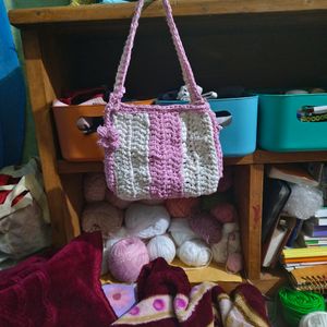 T Shirt Yarn Handbag ( Handmade)