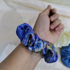 Scrunchies (Set Of 3)