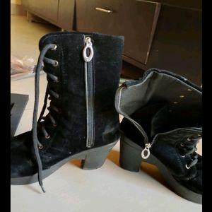 Black Stylish Women's Boots