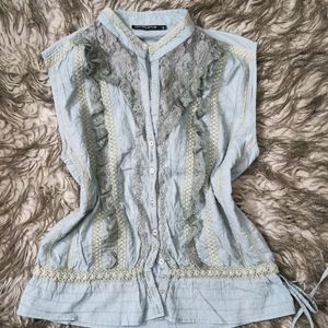 Vintage Lace Detail Shirt