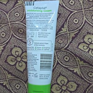 Cetaphil Moisturising Cream