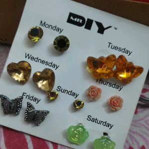 CUTE STUDS