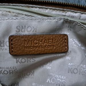 Micheal Kors Handbag