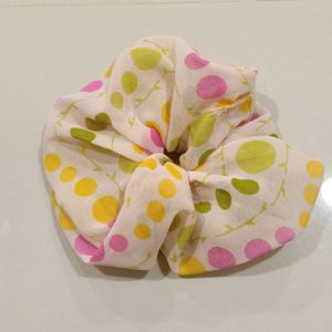 Colourful Dotted Scrunchies (1PC)