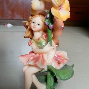 Beautiful Doll Showpiece