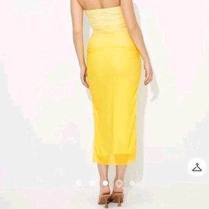 Savana By Urbanic Gathered Bandeau Bodycon Dress