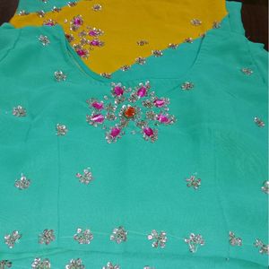 Beautiful Saree With Stitched Blouse