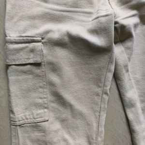 Zara Cargo Beige Jeans