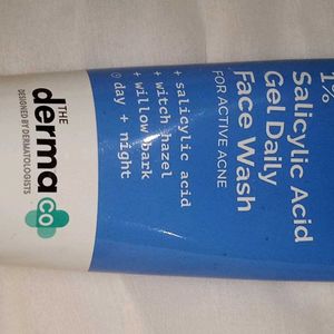 Derma Co 1% Salicylic Acid Face Wash