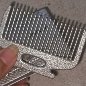 Cute Mirror With Comb