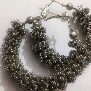 HOOPS EARINGS