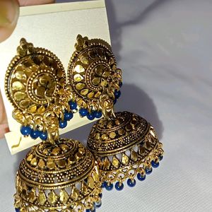 Golden Jhumka