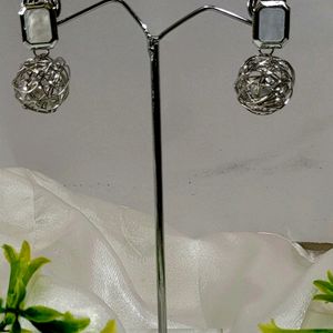 Nest Style Earrings Silver Colour