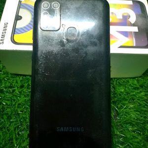 Samsung M31 6/128 With Box And Accessories