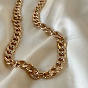 Bag Sling Chain Gold