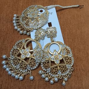 2 Combo Earrings & Studs