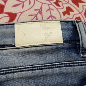 Beautiful LOTUS brand Superb Quality Women Jeans❤️