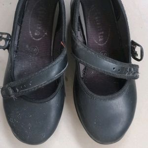 Black Shoes