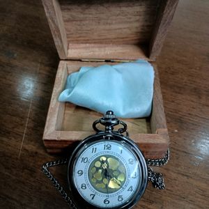 Fancy Pocket Watch With Chain