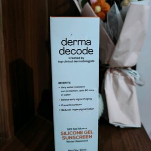 Derma Decode Gel Sunscreen SPF 50 PA++++