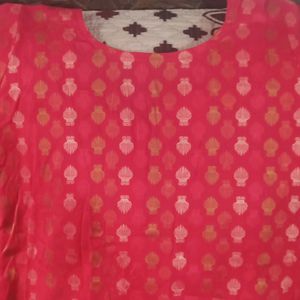 pink kurta