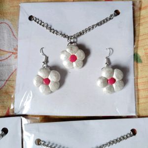 Jewelry Set (any 1)