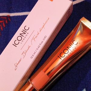 Iconic London Blush